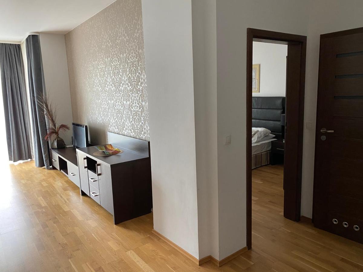 Diune & Apartment